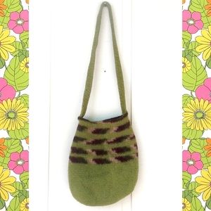 Vintage boho felted wool bucket bag moss green 70s